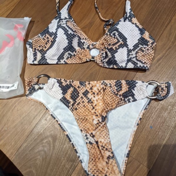 Shein bathing suits - Picture 1 of 9